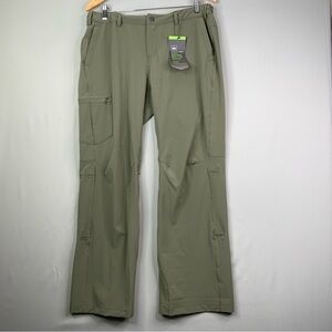 REI Sahara Roll-Up Women’s  Olive Green Cargo Pants. Size 14 Petite. (NWT).